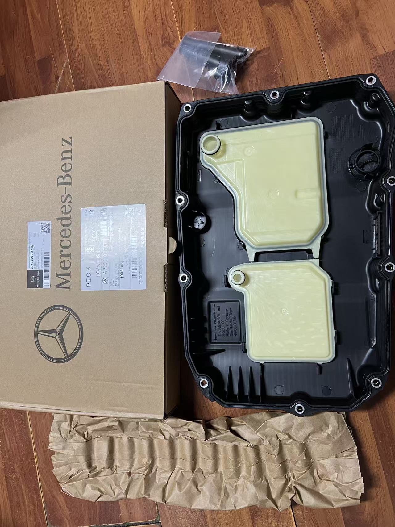 725 270 15 18/725 270 31 14/725 270 37 07 oil pan