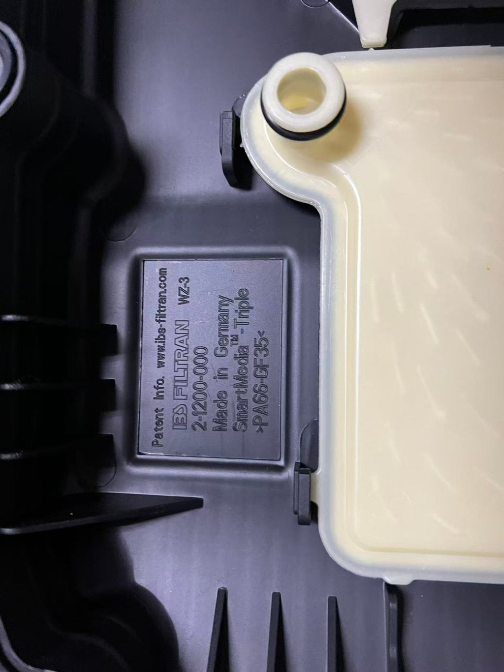 725 270 15 18/725 270 31 14/725 270 37 07 oil pan